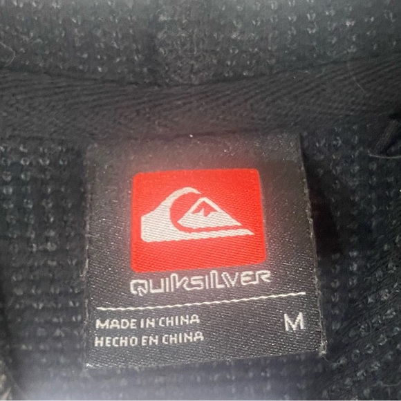 Quicksilver Black Texured Henley Hoodie, Size M, Drawstring Hood, Cuffed Sleeves - Picture 5 of 7